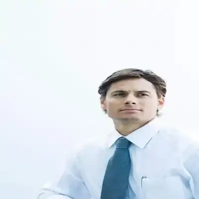 成建
